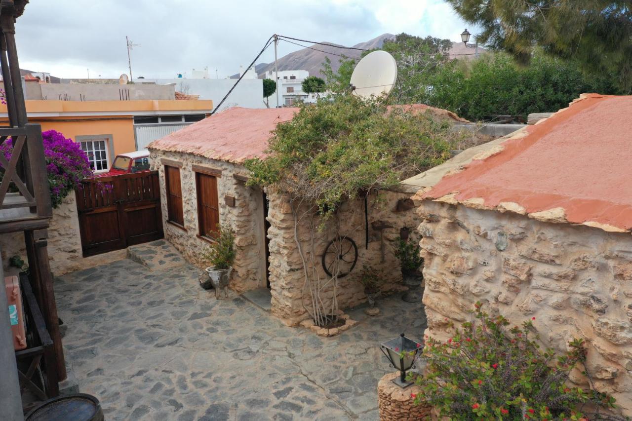 Tamasite Country house